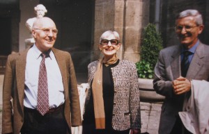 2.Con Alessandro Pizzorno e Amalia Signorelli in occasione dell’inaugurazione della Facoltà di Sociologia dell’Università di Napoli nel 1995
